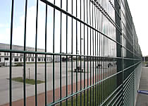 868 fence